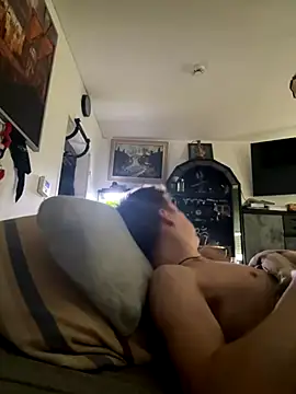 Toyjungee online show from 11/11/25, 11:54