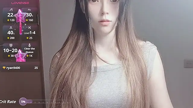 VaerySaenz online show from 10/28/25, 05:33