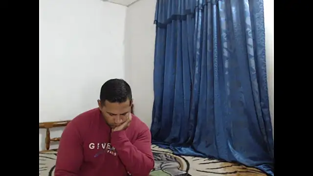 Snapshot of lover_1994 chatting on 10/01/25, 08:31 lover 1994 online show from 10/01/25, 08:31