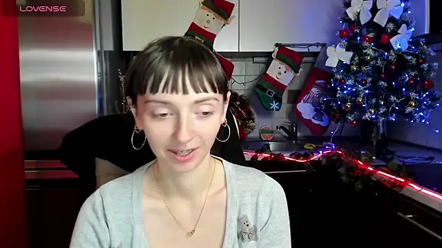 TayanaJons online show from 12/05/24, 10:44