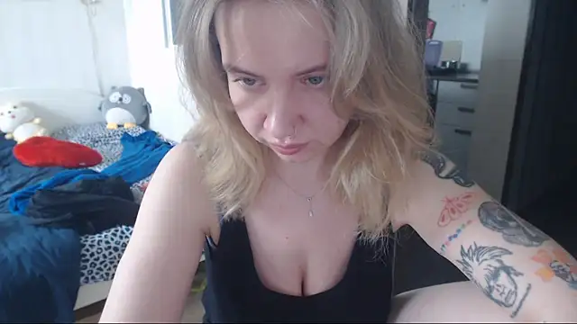 amanda kiss kiss online show from 02/06/25, 08:18