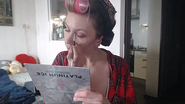 amanda kiss kiss online show from 03/08/25, 12:41