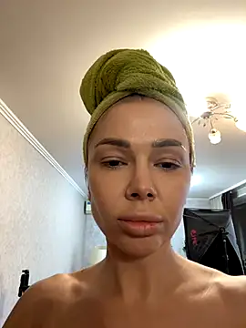 StripBianka online show from 11/05/25, 09:09