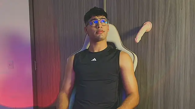 Jimmy Leeh  online show from 10/26/25, 03:12