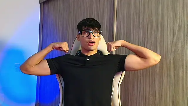 Jimmy Leeh  online show from 11/23/25, 04:23