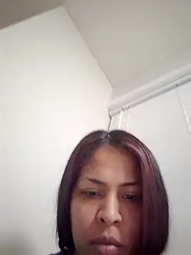 Snapshot of Kami_Latin_Sex chatting on 11/17/25, 06:30 Kami Latin Sex online show from 11/17/25, 06:30