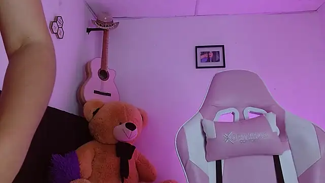 Dakota bumm online show from 10/16/25, 05:58