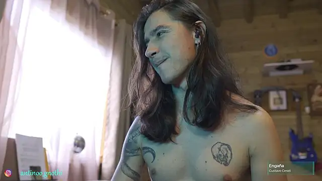 Antinoo Gnothi online show from 10/20/25, 09:15