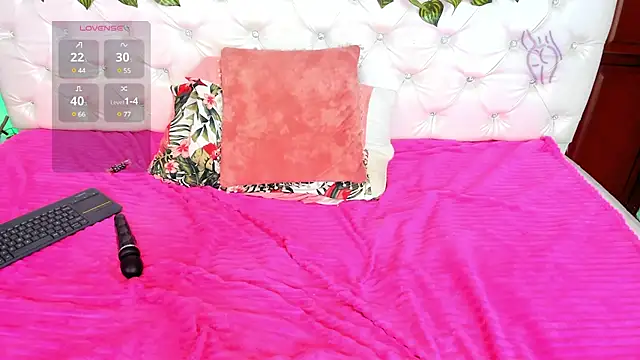 Snapshot of Andrea_Williams24 chatting on 01/23/25, 05:52 Andrea Williams24 online show from 01/23/25, 05:52