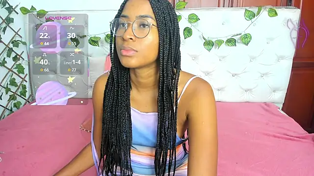 Snapshot of Andrea_Williams24 chatting on 10/20/25, 12:16 Andrea Williams24 online show from 10/20/25, 12:16