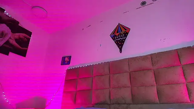  sex mia online show from 10/08/25, 07:22