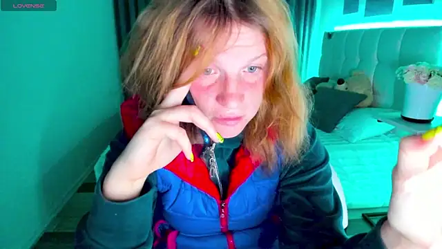 Kathlyn  Heath online show from 10/06/25, 08:39