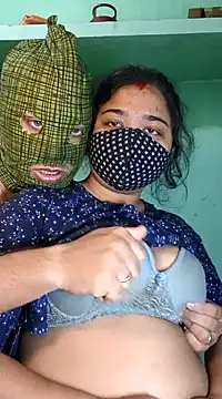 hotty Sexy-couple online show from 01/15/25, 06:01