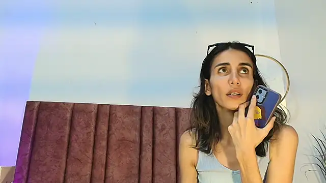 Nina Cavaali online show from 09/27/25, 06:24