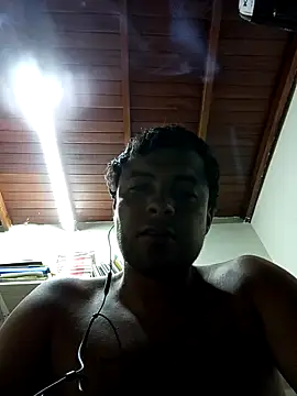 Snapshot of 11scorpion27 chatting on 09/26/25, 05:11 11scorpion27 online show from 09/26/25, 05:11