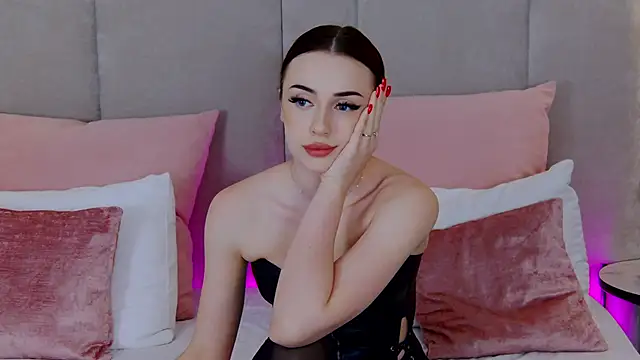 Snapshot of Betty_Bridge chatting on 02/23/25, 12:59 Betty Bridge online show from 02/23/25, 12:59