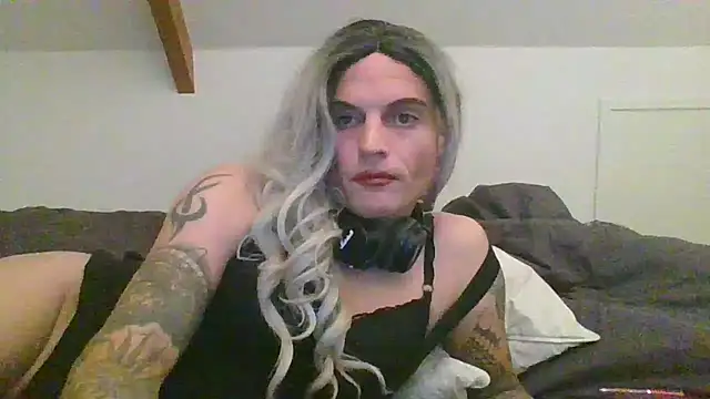 Snapshot of janinabimbo chatting on 01/20/25, 06:43 janinabimbo online show from 01/20/25, 06:43