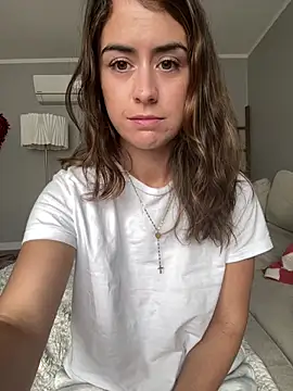 Snapshot of Wetbabygirlxo chatting on 02/27/25, 04:43 Wetbabygirlxo online show from 02/27/25, 04:43