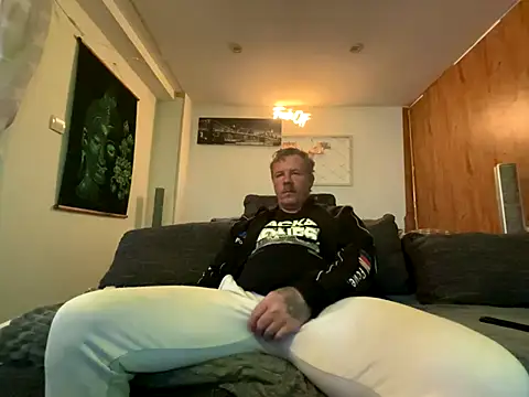 steveindahouse online show from 10/02/25, 02:46