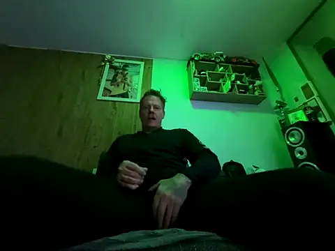 steveindahouse online show from 11/23/25, 04:12