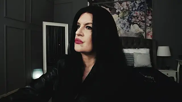 DomMelissaW online show from 11/13/25, 10:08