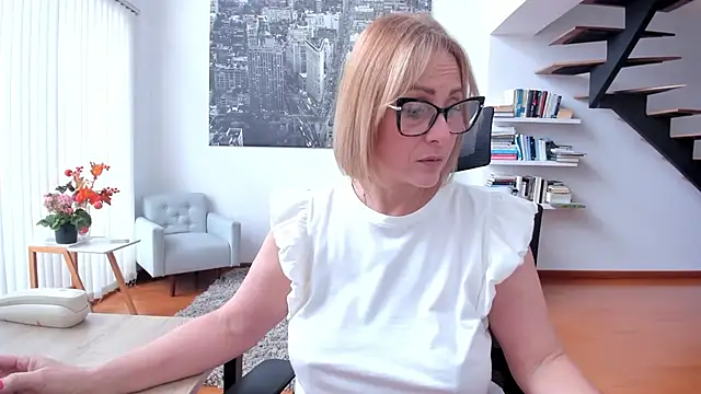 Snapshot of jane_turner chatting on 03/19/25, 04:45 jane turner online show from 03/19/25, 04:45