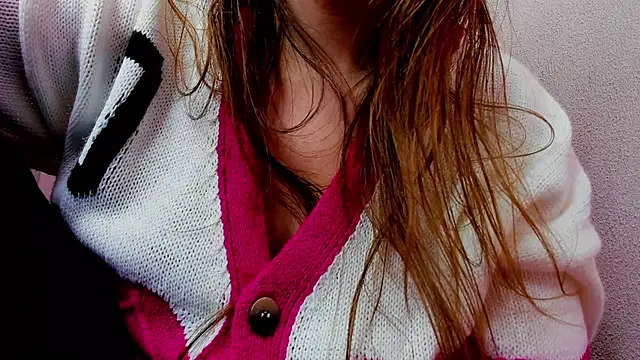 Persephoni online show from 01/20/25, 05:59