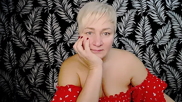 Snapshot of Olivia_playful chatting on 12/19/24, 12:34 Olivia playful online show from 12/19/24, 12:34