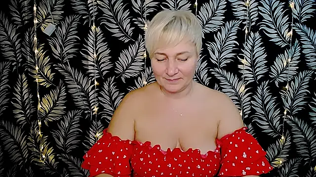 Snapshot of Olivia_playful chatting on 12/24/24, 03:26 Olivia playful online show from 12/24/24, 03:26