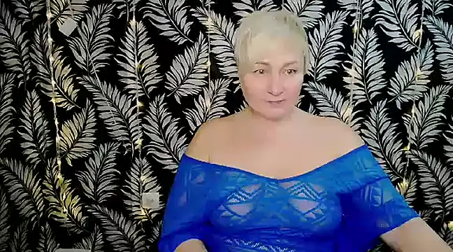 Snapshot of Olivia_playful chatting on 01/06/25, 03:29 Olivia playful online show from 01/06/25, 03:29