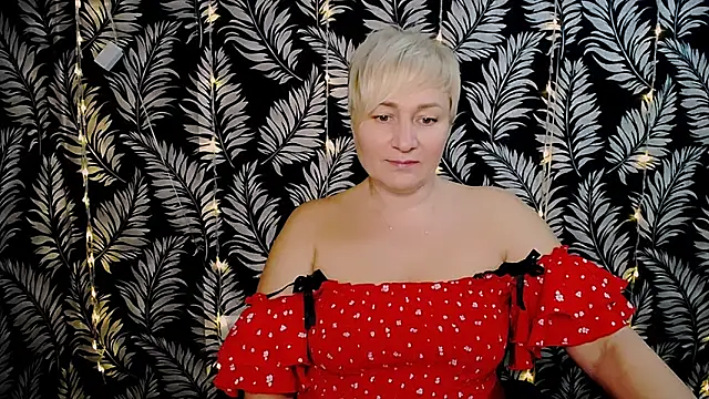 Snapshot of Olivia_playful chatting on 01/10/25, 12:36 Olivia playful online show from 01/10/25, 12:36
