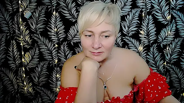 Snapshot of Olivia_playful chatting on 01/18/25, 02:33 Olivia playful online show from 01/18/25, 02:33