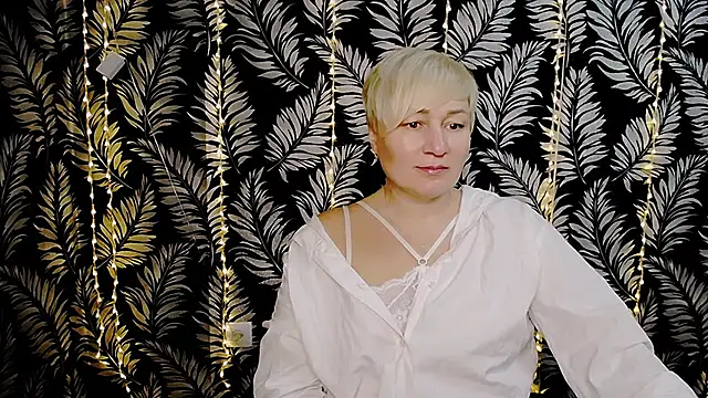 Snapshot of Olivia_playful chatting on 02/06/25, 12:16 Olivia playful online show from 02/06/25, 12:16