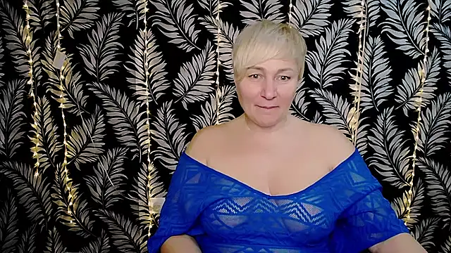 Snapshot of Olivia_playful chatting on 03/07/25, 03:28 Olivia playful online show from 03/07/25, 03:28