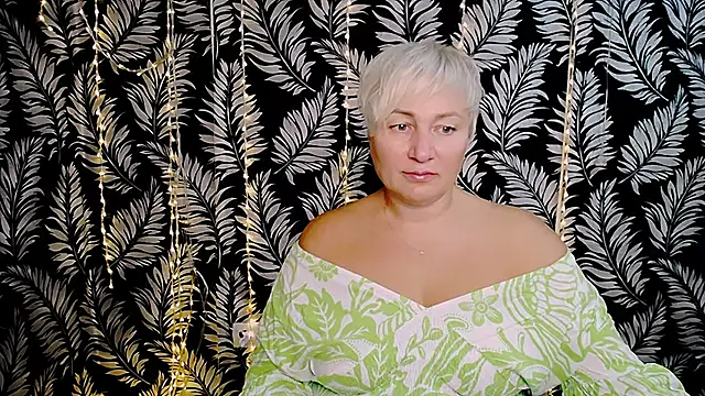 Olivia playful online show from 10/19/25, 11:22