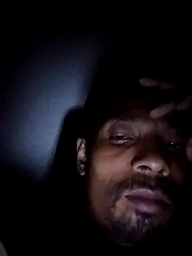 Snapshot of Lent_Medium chatting on 10/13/25, 05:13 Lent Medium online show from 10/13/25, 05:13