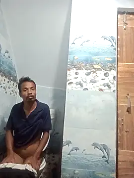 Snapshot of Lent_Medium chatting on 10/17/25, 01:20 Lent Medium online show from 10/17/25, 01:20