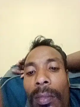 Snapshot of Lent_Medium chatting on 10/18/25, 05:35 Lent Medium online show from 10/18/25, 05:35