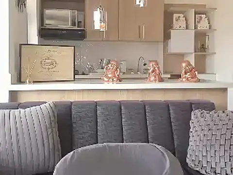 BradleySmithx online show from 12/21/24, 03:31