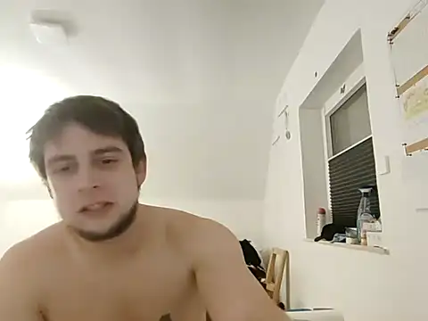 Snapshot of Youngtimer_1997 chatting on 01/26/25, 01:20 Youngtimer 1997 online show from 01/26/25, 01:20