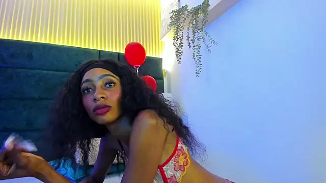 AntonellaaHot online show from 02/22/25, 12:05