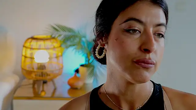 anabelcurvy online show from 10/15/25, 01:44