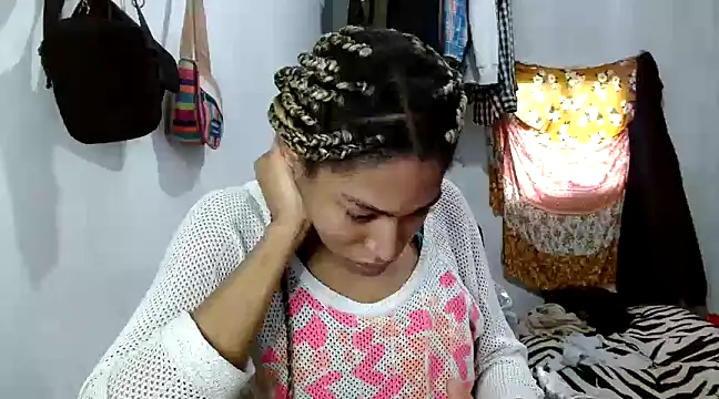 Snapshot of angelamarie1 chatting on 02/27/25, 02:54 angelamarie1 online show from 02/27/25, 02:54