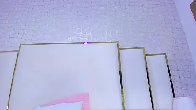 paola rodriguez online show from 10/06/25, 11:07