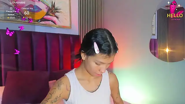 LauraAristizabal online show from 11/06/25, 11:44