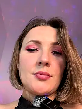 MaryJay  online show from 10/10/25, 05:01