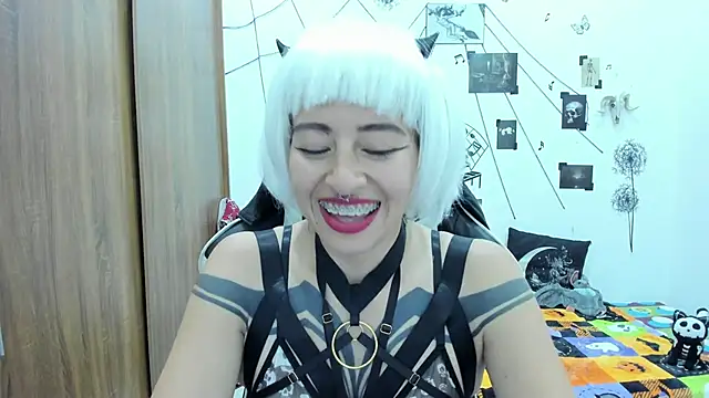 yunkodolly666 online show from 03/09/25, 12:10