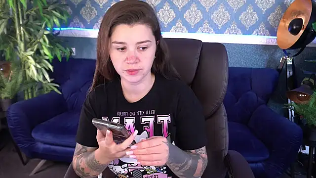 Snapshot of AmellyMilly chatting on 10/07/25, 12:46 AmellyMilly online show from 10/07/25, 12:46