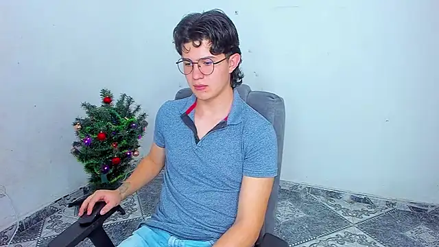 patrik 027 online show from 12/22/24, 08:03