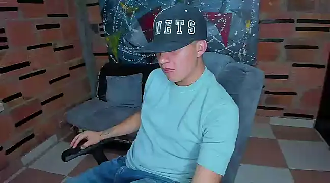 patrik 027 online show from 02/03/25, 10:43